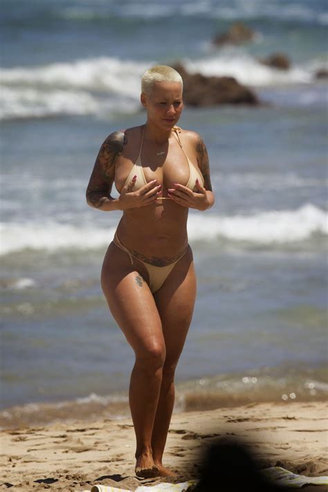 amber rose topless bikini and g string cameltoe candid photos in maui search celebrity hd