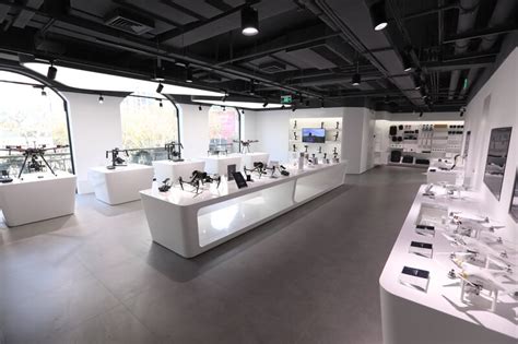dji  open flagship retail store  korea dji atelier yuwaciaojp