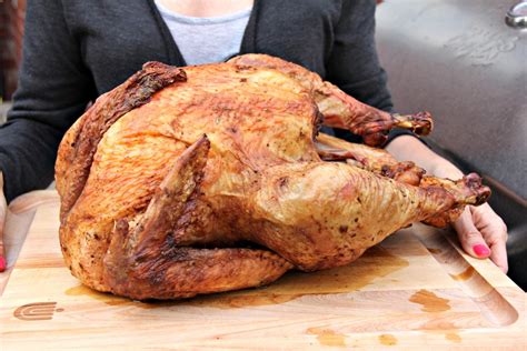 wine and turkey tips for the perfect thanksgiving table