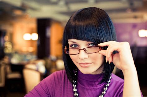 contact lenses and glasses a match made in heaven selectspecs glasses blog