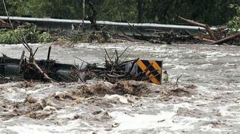 At Least 4 Dead Thousands Evacuated As Colorado Flooding Cuts Off