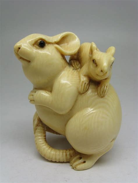 images  netsuke  carvings heinztools  pinterest auction foo dog  late