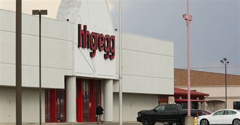 hhgregg announces heath store closing