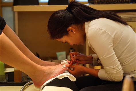 going viral behind the digital strategy for metro s nail salon exposé the new york times