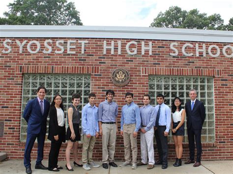 syosset high school students named national merit semifinalists