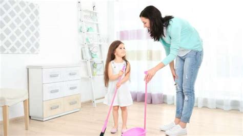 manfaat melatih anak lakukan tugas rumah tangga