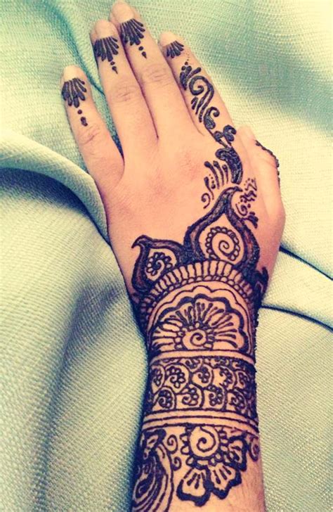 50 beautiful henna tattoos