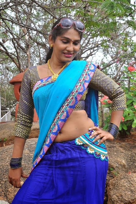 hot gallery actress shyamala latest half saree photos