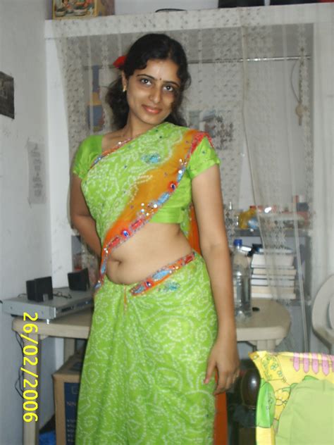 Indiansexyaunty Wallapapers South Indian Hot Sexy Desi