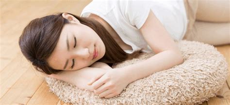 tidur  lantai tidak baik  kesehatan kabarcom