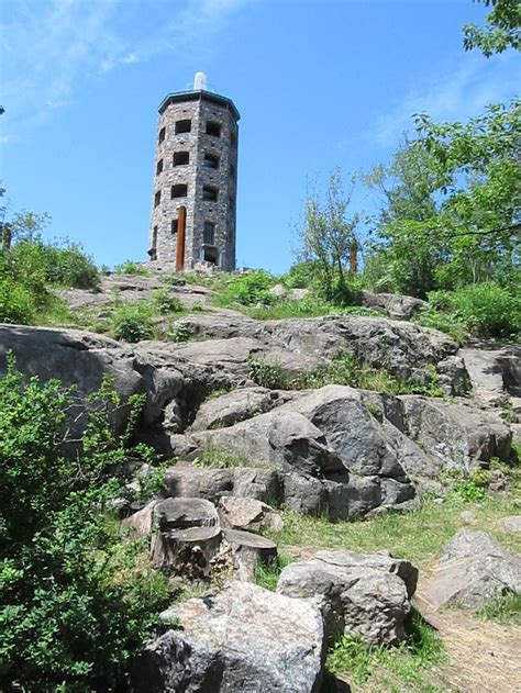 enger tower  duluth mn hometown tower leaning tower  pisa