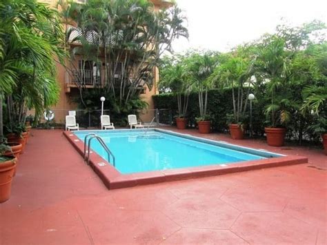 dade house apartments  sw  ave miami fl  apartment finder