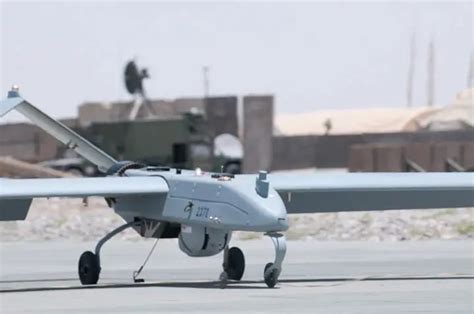 small drones   arrestor hook  show  army rq  shadow bot