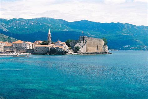 a rough guide to montenegro things to do in budva nightlife travel