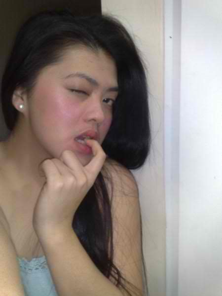 Random Facebook Pinay Of The Day Bite The Finger Hot Pinays