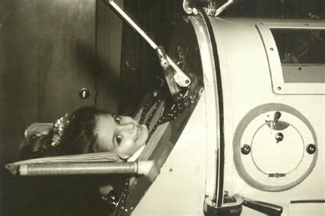 60 Years In An Iron Lung Us Polio Survivor Worries About New Global