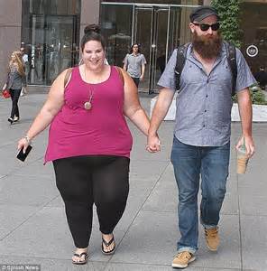 fat girl dancing s whitney thore hates nothing about her 27st body