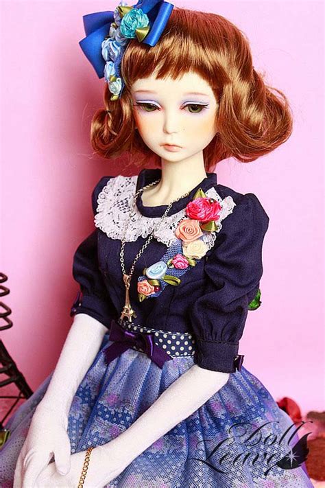 daphne 1 3 girl basic 1 3 girl doll leaves