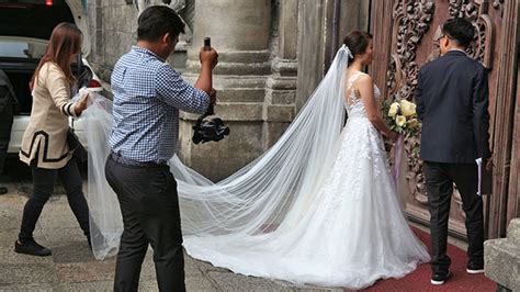 in charts most filipinos still marry before 30