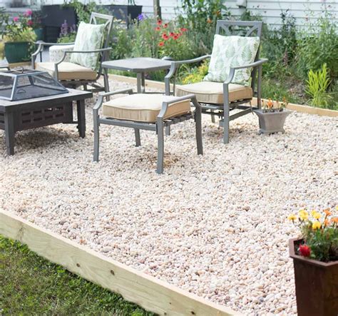 pea gravel patio diy