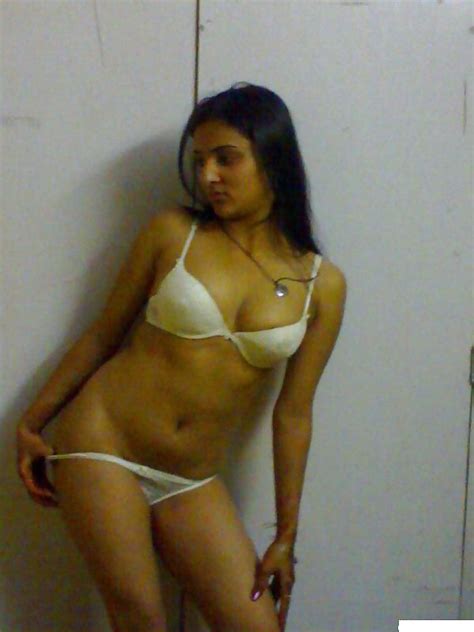 Desi Bitch Payal Indian Desi Porn Set 4 8 Porn Pictures Xxx Photos