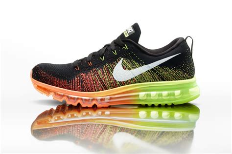 nike flyknit air max acquire