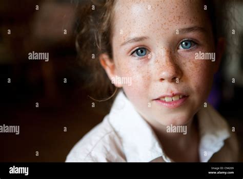 preteen girl blond hair freckles stockfotos und bilder kaufen alamy