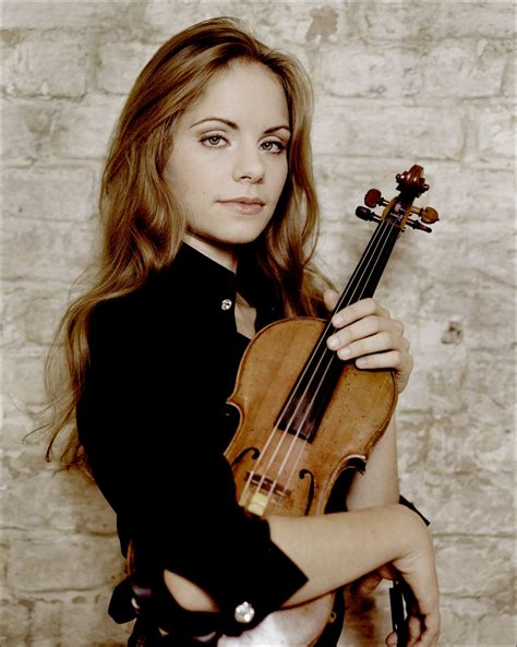 violinist julia fischer shows  focus  range  sixth   synagogue recital