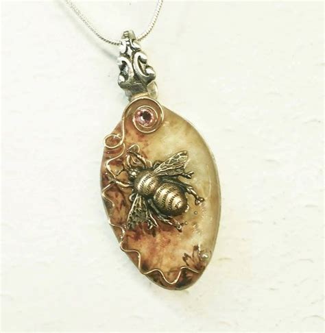 Resin Spoon Necklace Steampunk Bee Pendant With Antique