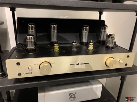 conrad johnson cav  integrated amp  sale canuck audio mart