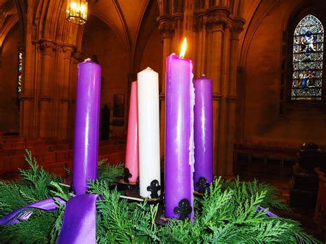 cme limerick killaloe  advent wreath  praying   world church  advent