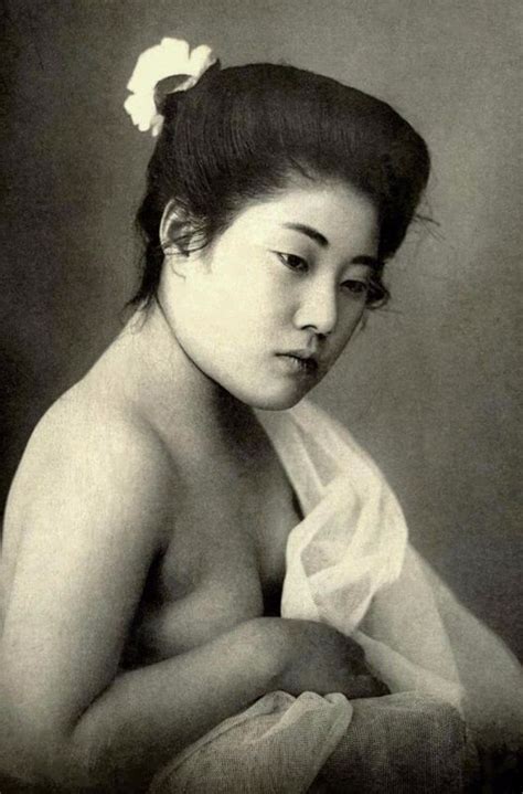 25 rare and fascinating vintage photos of geisha and maiko without kimono from between the 1900s