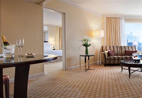 jw marriott hotel hong kong reviews  price comparison