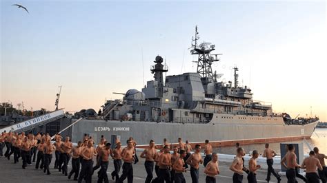 russian navy heads to syria