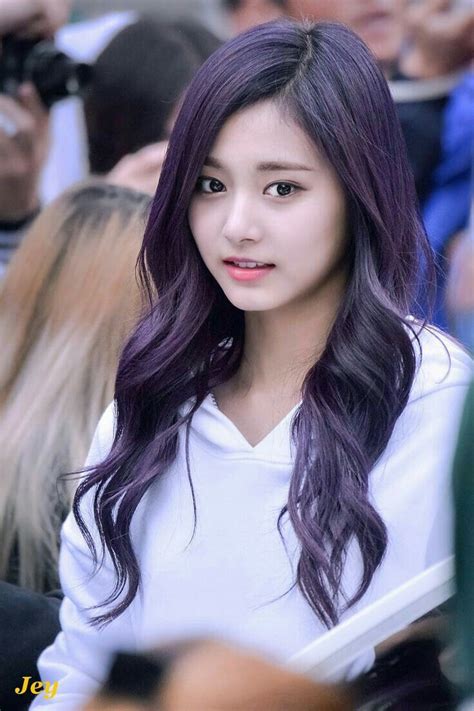 that purple hair ♡ ♡ チャーミング レディ ワンダフル di 2020 wanita