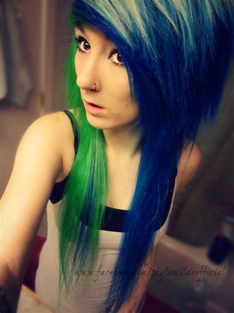 477 best emo hairstyles images on pinterest emo