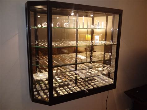 collector display case