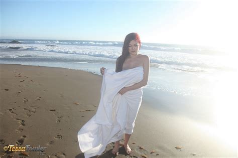 tessa fowler makes a white sheet look sexy boobgoddess