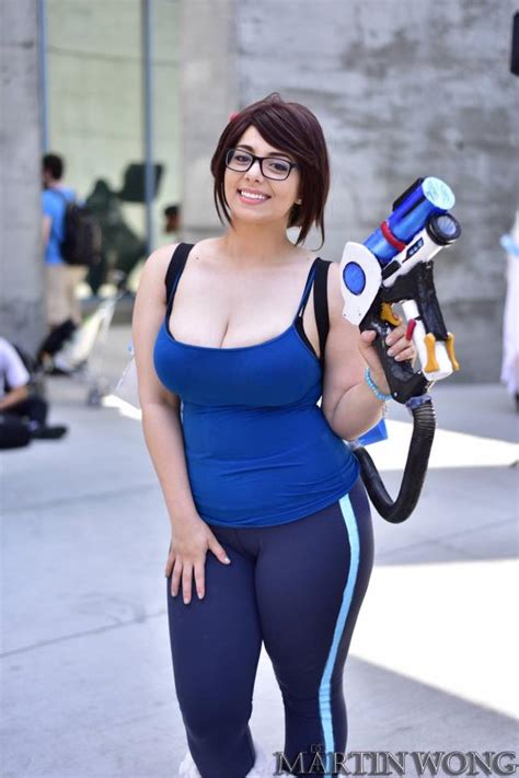 Mei Cosplay By Mariahmallad Overwatch Know Your Meme