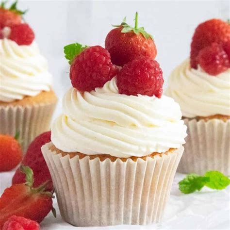 strawberries and cream cupcakes crumbs and corkscrews