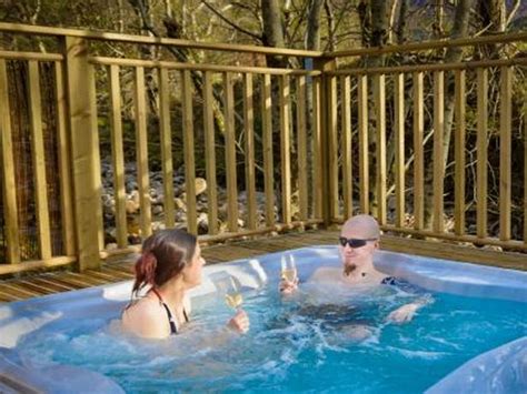 National Hot Tub Day Hotel Deals For Your Much Needed Relaxing Getaway