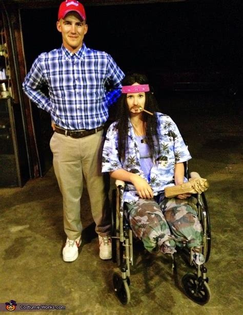 forrest gump and lieutenant dan halloween costume contest at costume