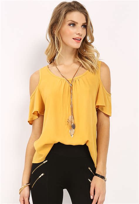 Cut Out Shoulder Top W Necklace Shop Old Blouse And Shirts