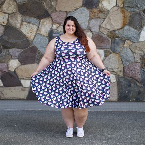 nz plus size blogger meagan kerr wears fat unicorn dress