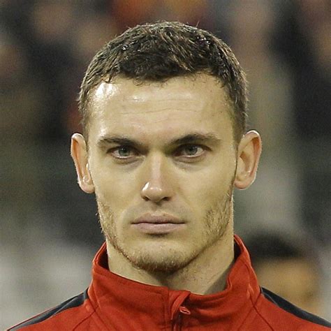 arsenal defender thomas vermaelen is the wrong player for manchester