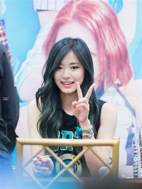 Pin By Siu May On Twice Tzuyu Pinterest Korean Actresses Kpop And