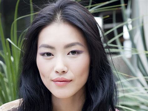chinese models land big beauty contracts maybelline and estee lauder add asian faces to roster