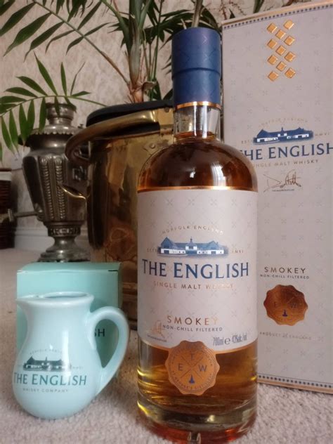 cambridge wine blogger  english whisky company smokey single malt whisky  jug