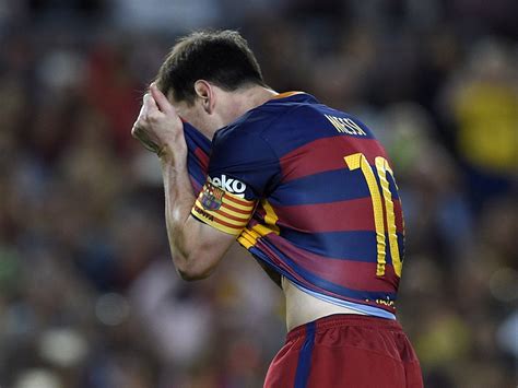 Lionel Messi Misses Another Penalty In Barcelona S Victory Over Levante