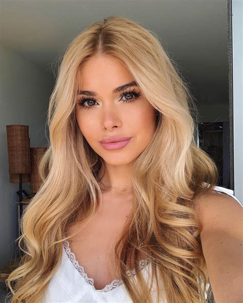 Pamela Reif On Instagram “hi I‘m Pamela 23 Years Old And From